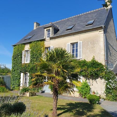 Le Clos Poulain Petits Gites De Charme Et Chambres D'Hotes Familiales Au Calme Proche Bayeux Et Des Plages Nonant Ngoại thất bức ảnh